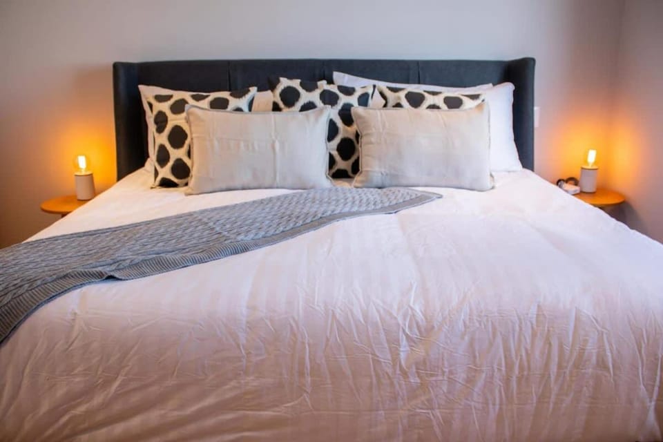 Capitalia Santa Fe Style & Comfort with Parking House in Mexico City