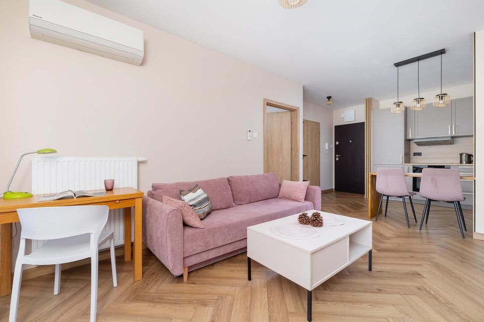 Living room, Seating area, air conditioner