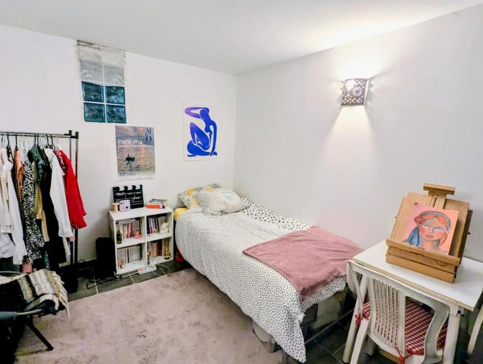 Appart calme et confortable Père Lachaise Apartment in Paris