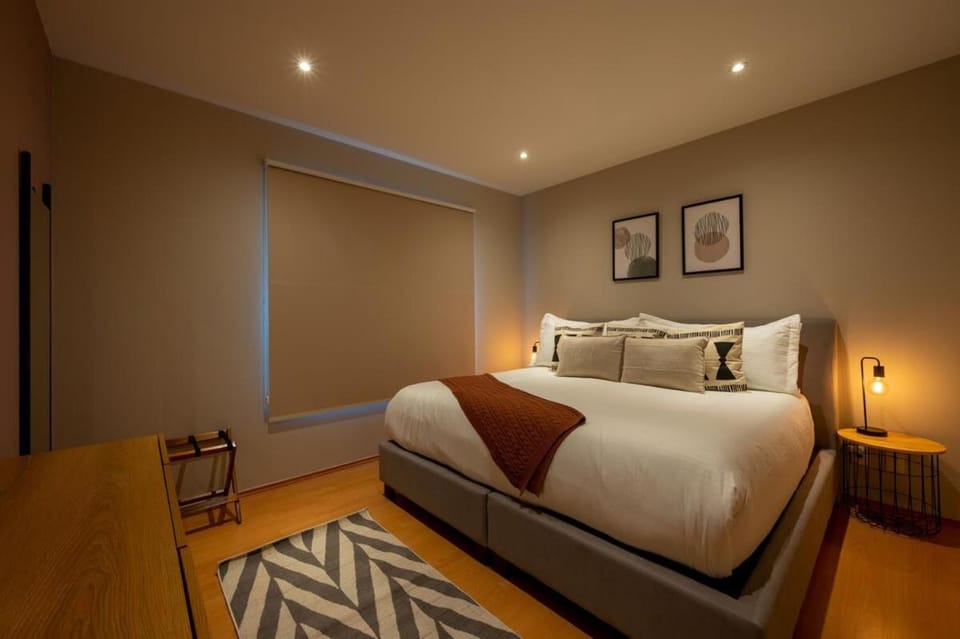 Capitalia 3BR Condo with Parking gym & Terrace House in Mexico City