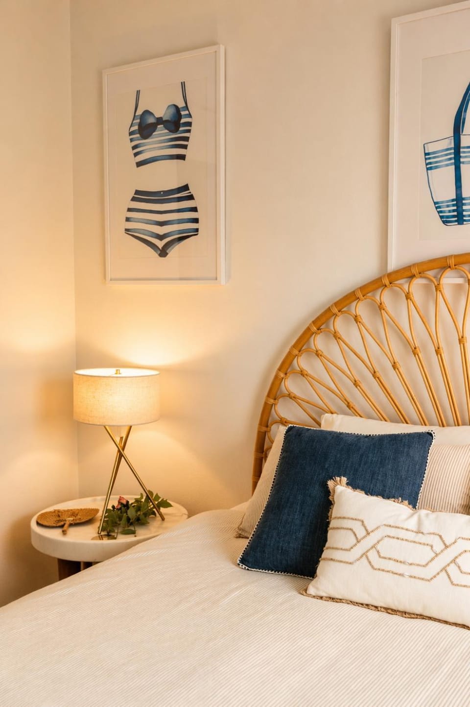 Bed, Decorative detail, Bedroom