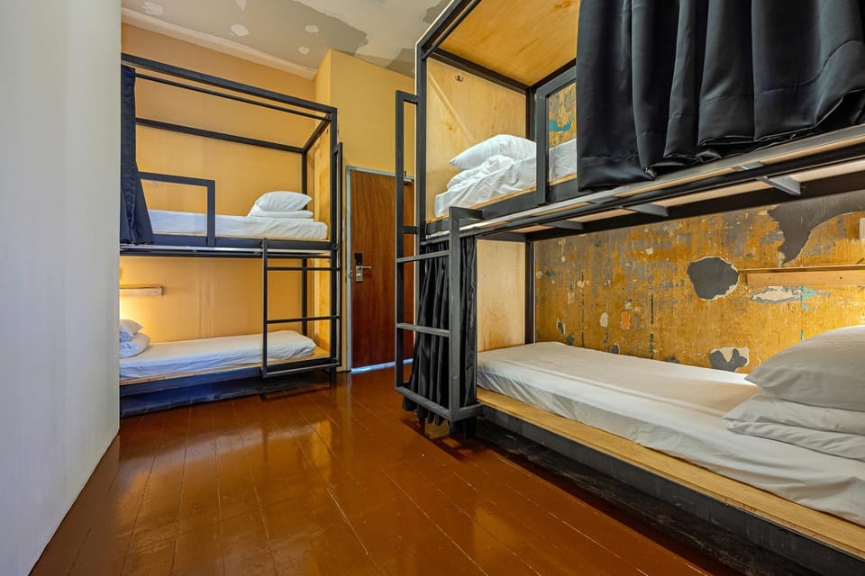 bunk bed