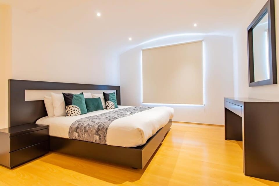 Capitalia Ideal for Families Near Santa Fe Mall House in Mexico City