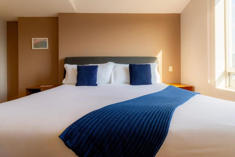 Capitalia Near to ABC Hospital with Gym Parking House in Mexico City