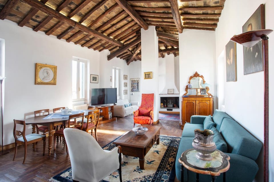 Communal lounge/ TV room, Living room