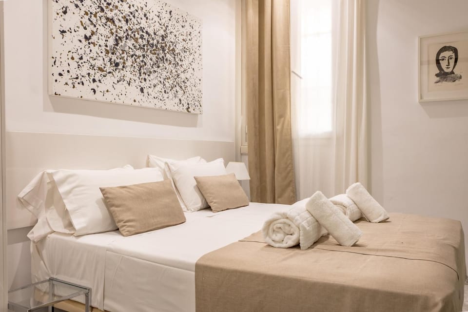 Campana Center Apartments Apartment in Seville