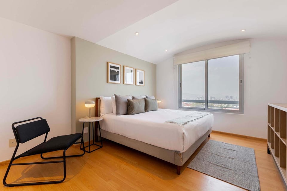 Capitalia Gym Access & Near Parque la Mexicana Apartment in Mexico City