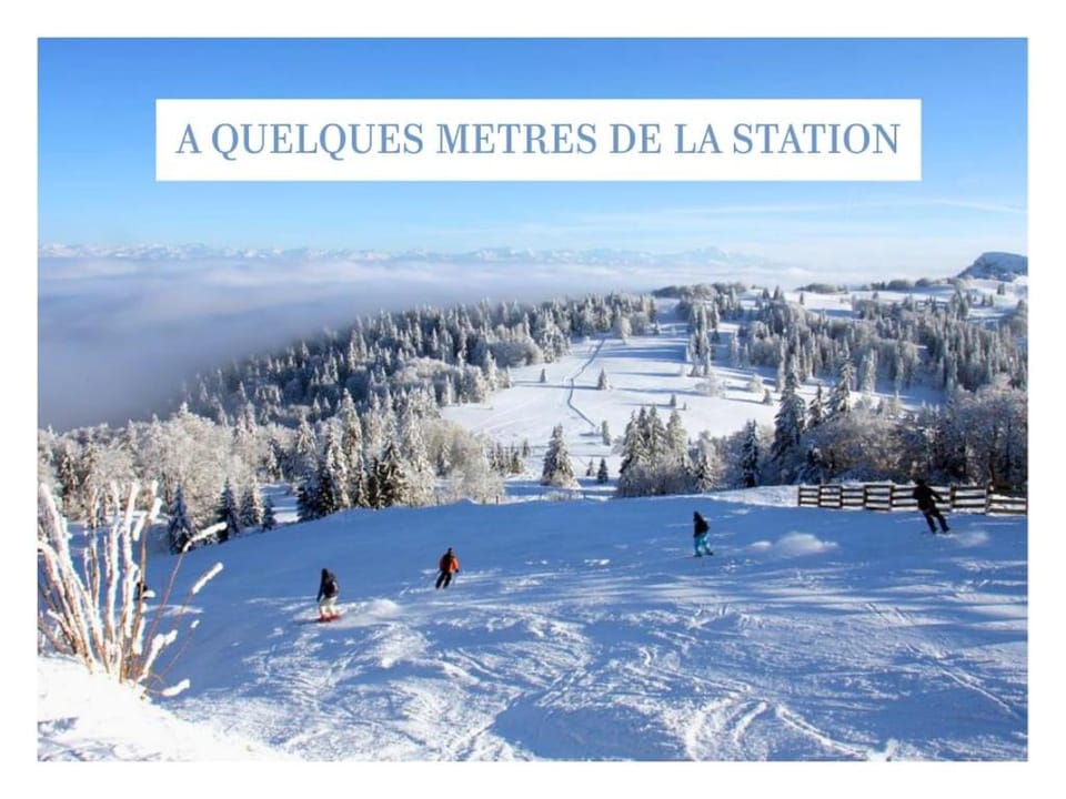 Day, Natural landscape, Winter, Skiing