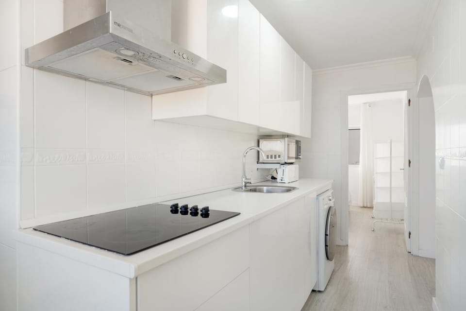 Kitchen or kitchenette, Living room