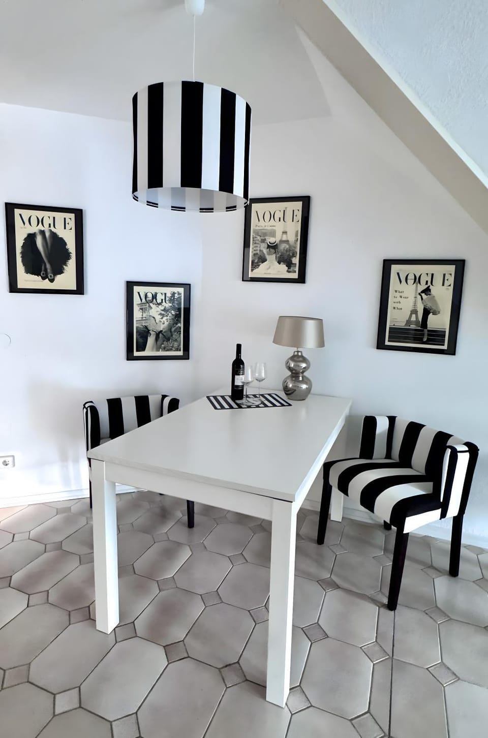 Property building, Living room