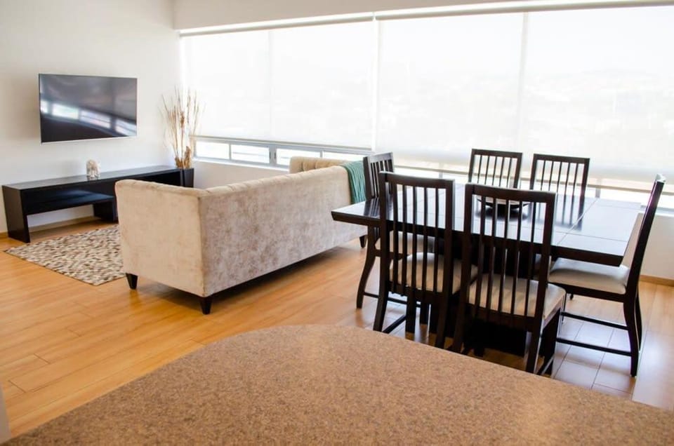 Capitalia Bright & Cozy Family Apt in Santa Fe House in Mexico City