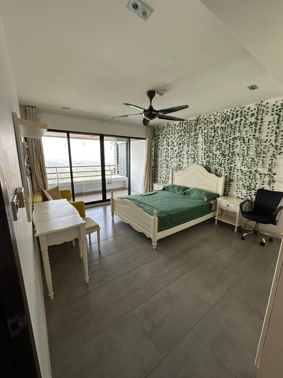 Ocean Marina Yacht Club 3 Beds Villa in Pattaya City