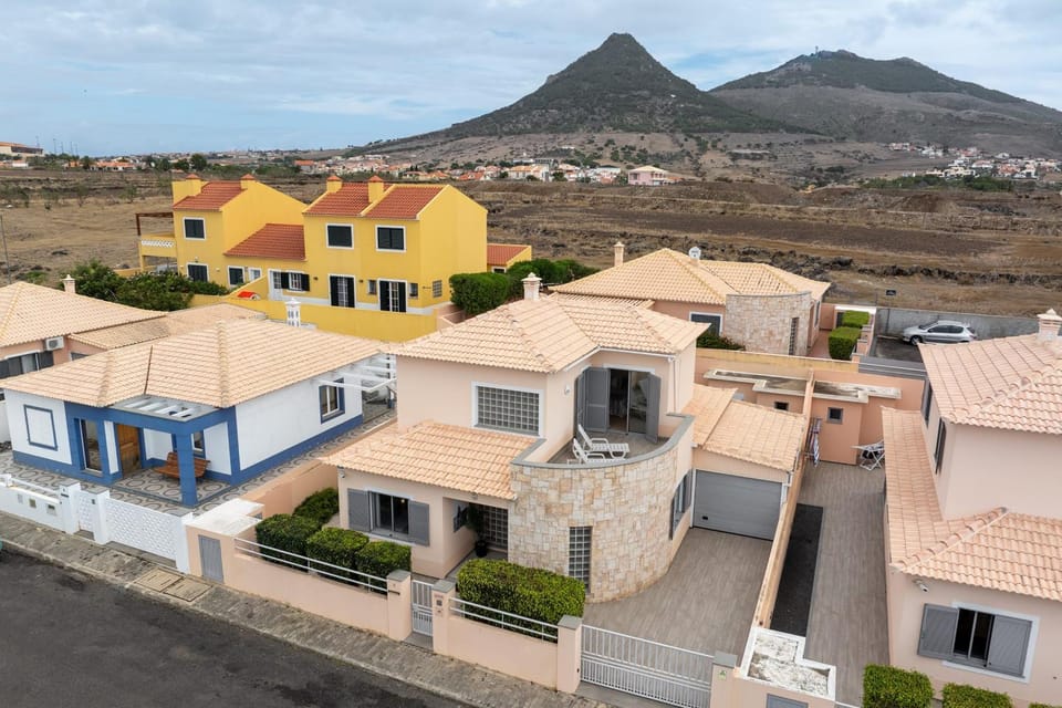 Property building, Day, Natural landscape, Bird's eye view