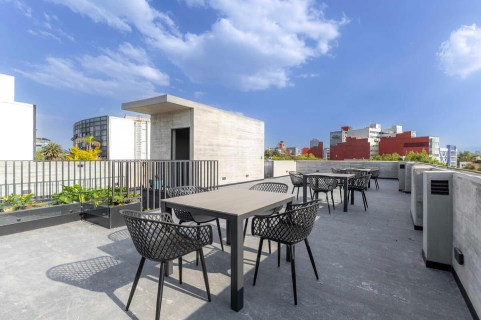 Capitalia Terrace Rooftop Jacuzzi views & Gym Apartment in Mexico City