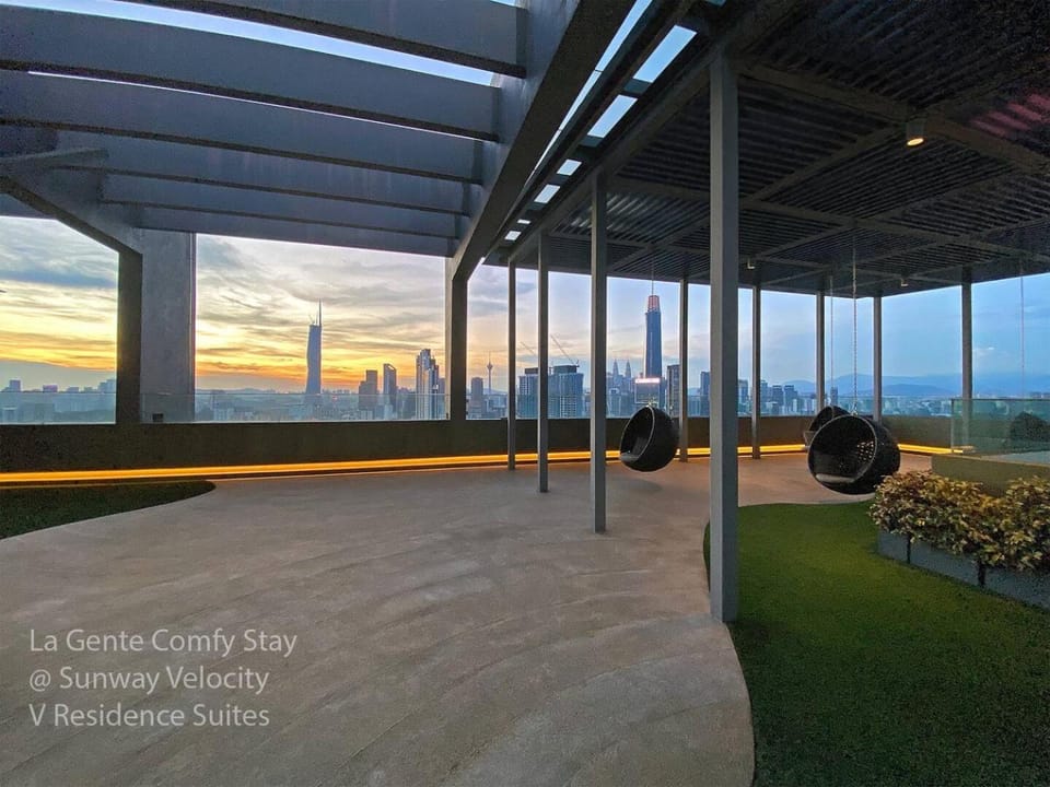 La Gente Comfy Stay 2R2B Velocity - KL City View House in Federal Territory of Kuala Lumpur