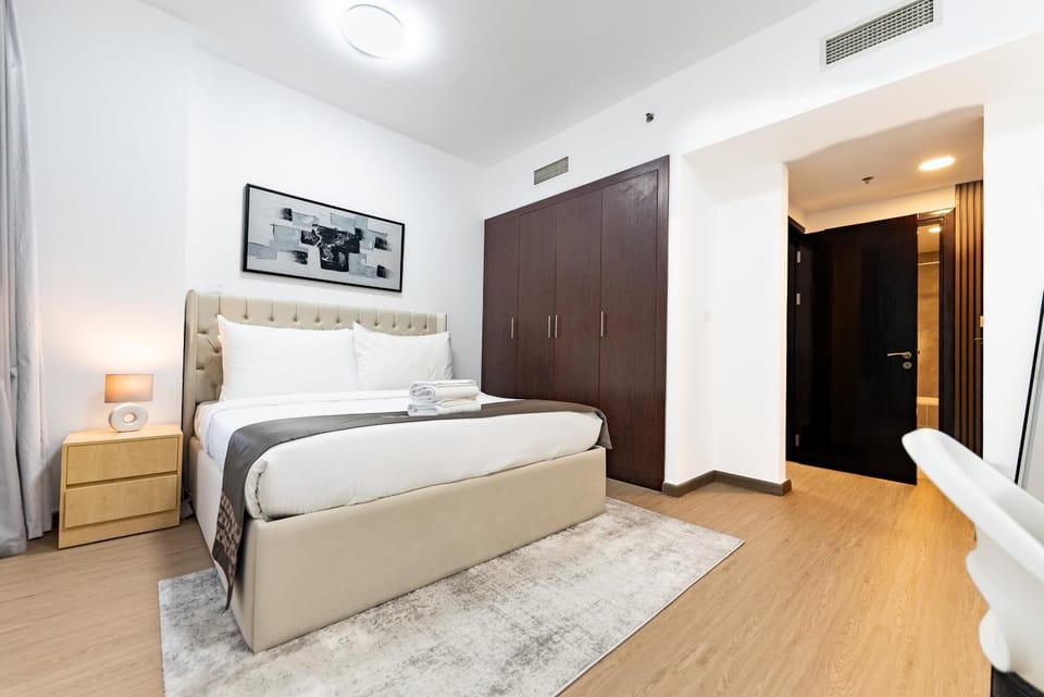 Bed, Photo of the whole room, Bedroom, wardrobe