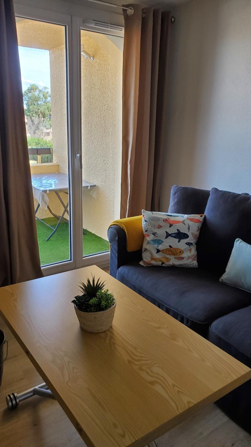 Studio entre port et plage Apartment in Leucate