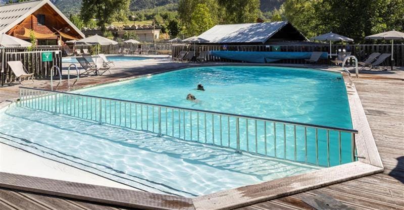 Swimming pool, sunbed