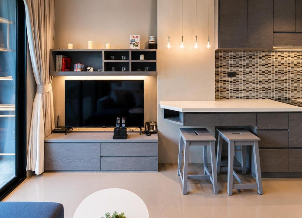 TV and multimedia, Living room, minibar
