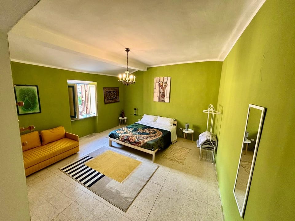 Bed, Photo of the whole room, Bedroom, wardrobe