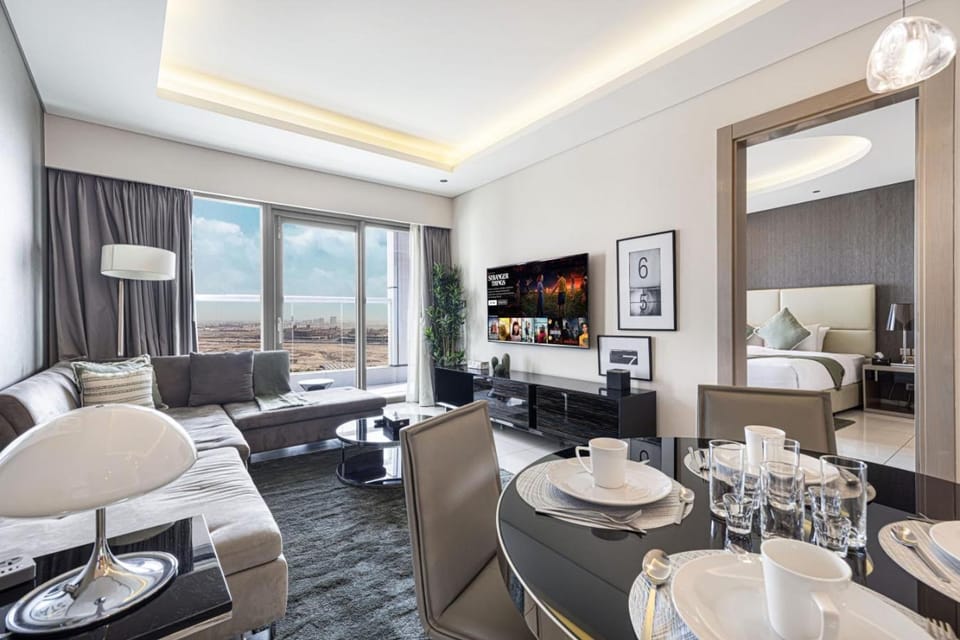 Paramount Luxe Suite, Business Bay Apartment in Dubai