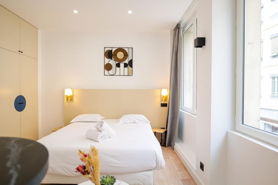Le Chenavard II-Coeur Lyon-Central Air Conditioning Apartment in Auvergne-Rhône-Alpes