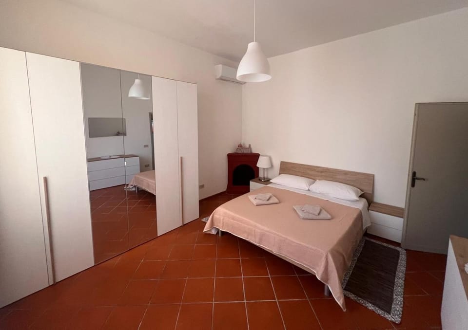 Bed, Photo of the whole room, Bedroom, towels, wardrobe