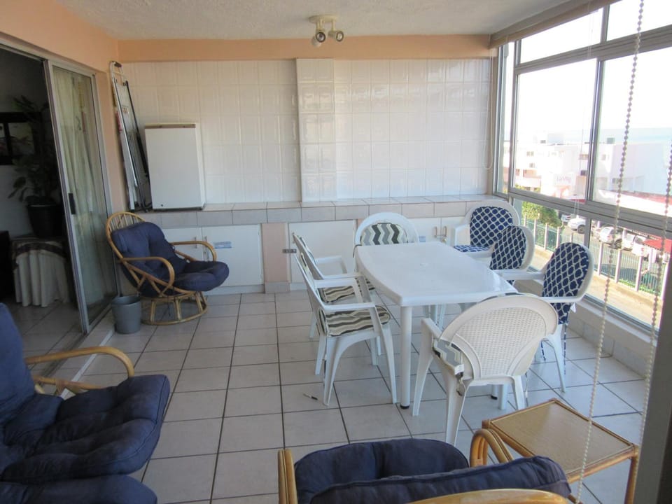 Patio, Balcony/Terrace, Balcony/Terrace, Seating area