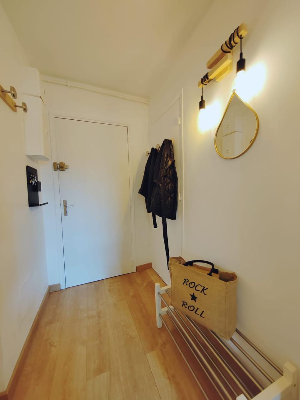 Facade/entrance, storage