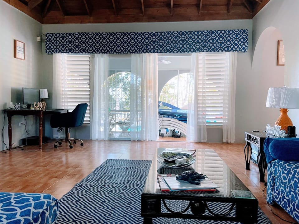 Ironshore SugarMill Villa w Private Pool villa Villa in St. James Parish