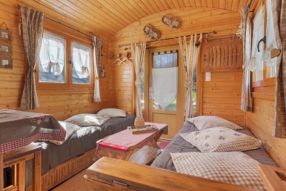 Property building, Living room, Bedroom