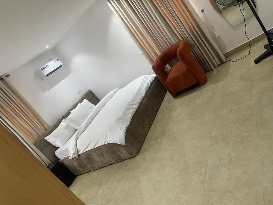 3bedroom apartment Apartment in Lagos