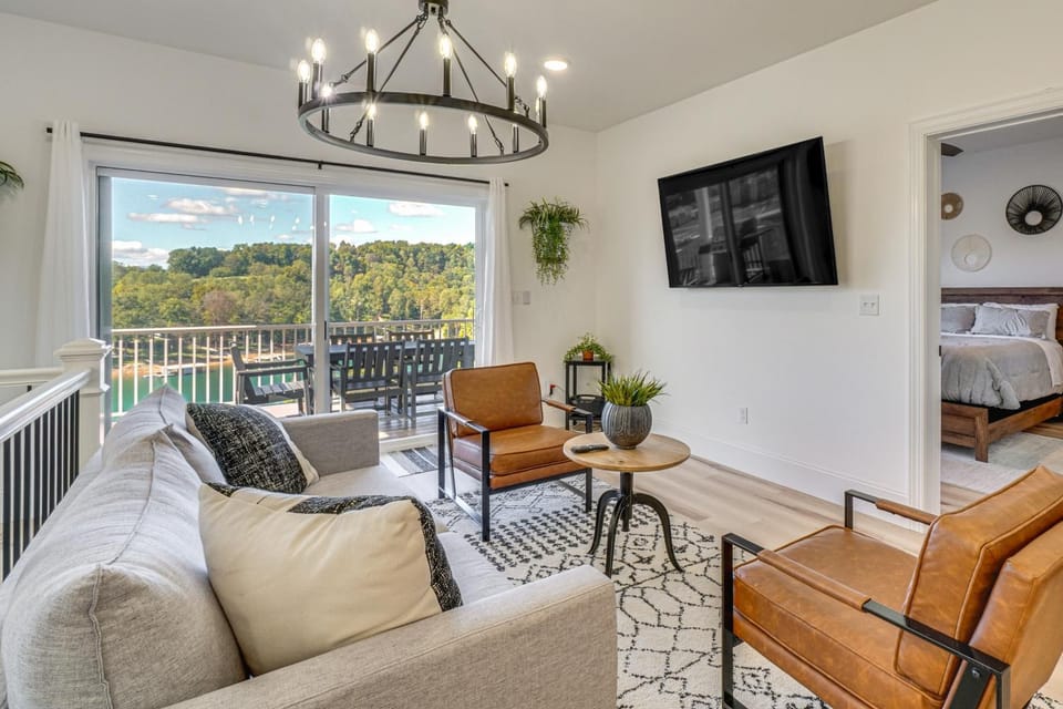 Private Boat Slip, Scenic Views: Norris Lake Condo House in Norris Lake