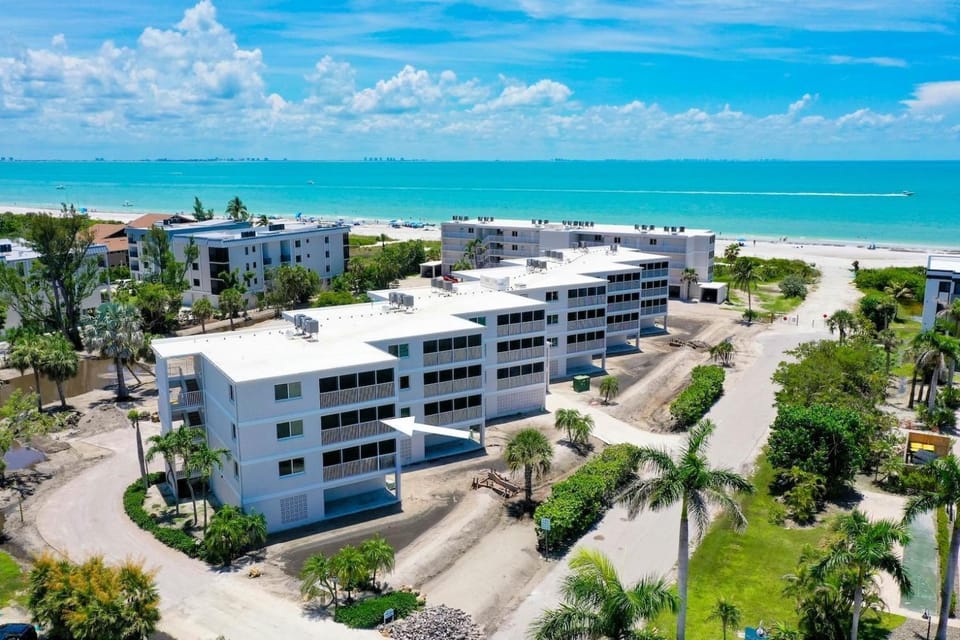 Sanibel Surfside 226 House in Sanibel Island