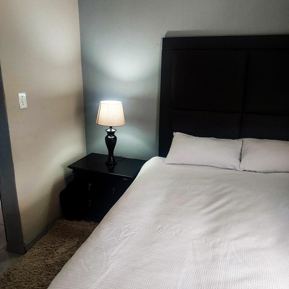 Cozy Livin - Single bedroom Apartment in Africa