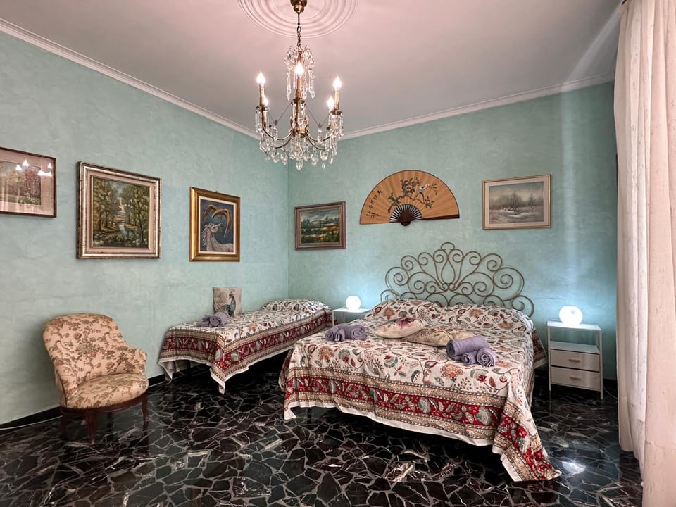 Amarcorde Home in Corso Buenos Aires con 6 posti letto Apartment in Chiavari