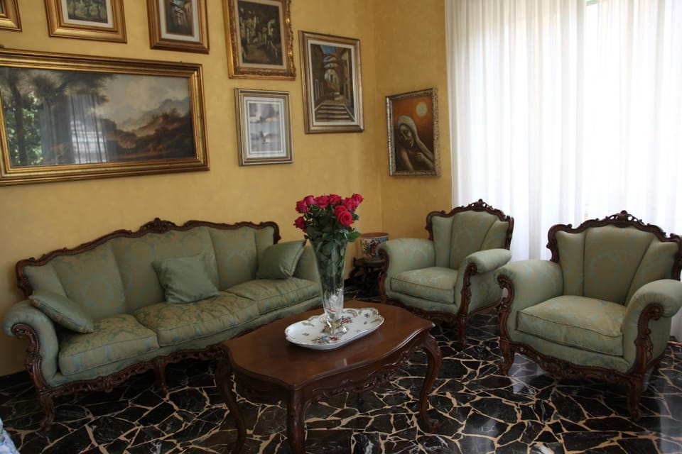 Amarcorde Home in Corso Buenos Aires con 6 posti letto Apartment in Chiavari