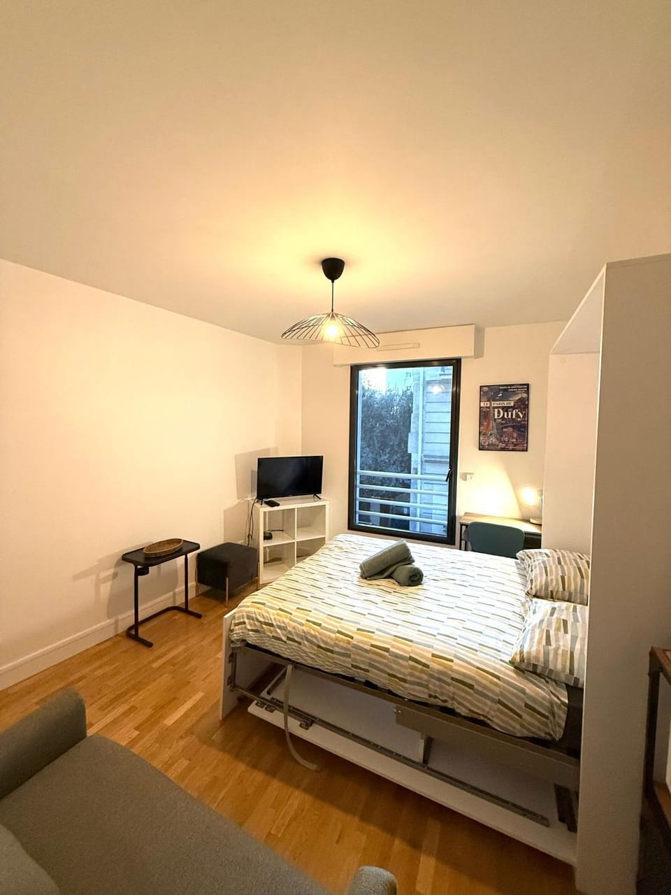 Photo of the whole room
