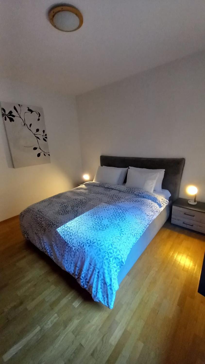 Bed, Bedroom, wardrobe