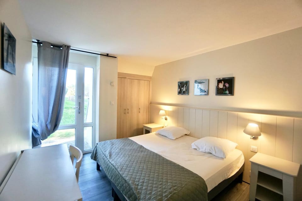 Tiny Loch - 150 m de la mer - piscine chauffée Apartment in Clohars-Carnoët