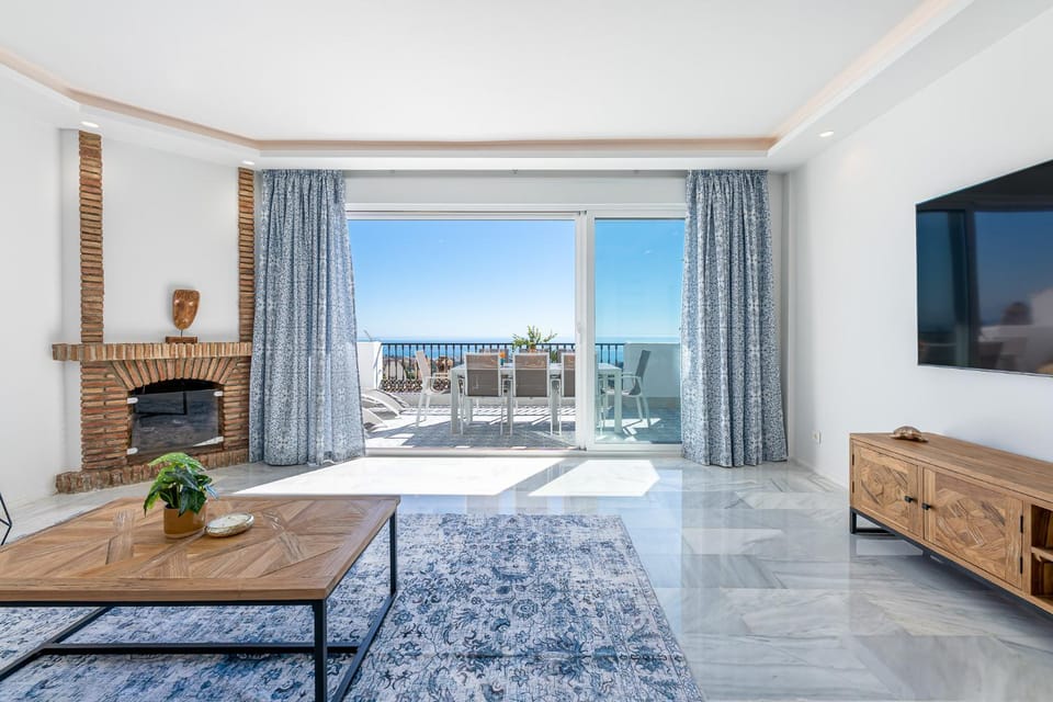 MANUEL PUEBLO- Lujoso Adosado con vistas panoramicas House in Benalmadena