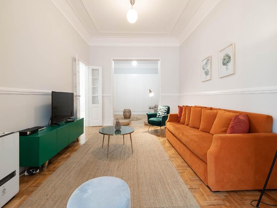 Communal lounge/ TV room, TV and multimedia, Seating area