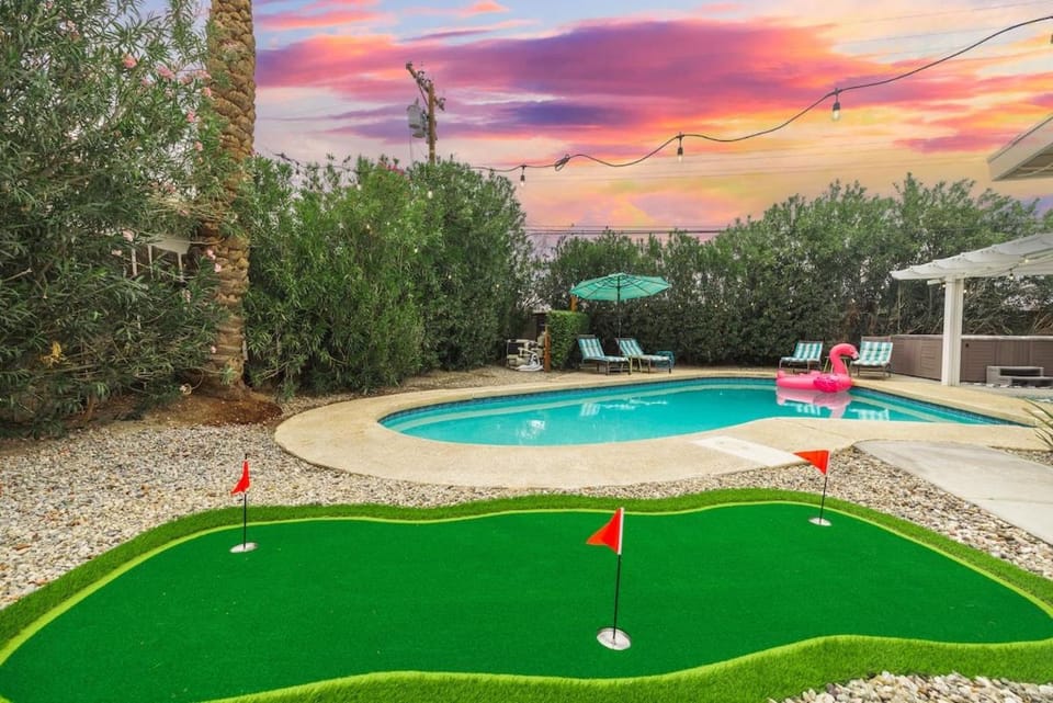 Saltwater Pool - HotTub - Games - Good Vibes Only! House in La Quinta