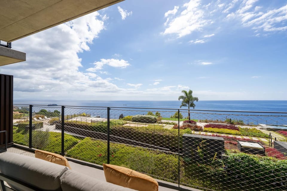 Day, View (from property/room), Balcony/Terrace, Sea view