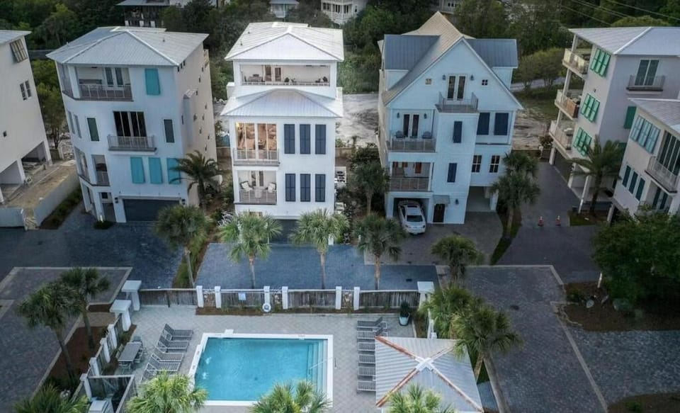 Caspian Escape House in South Walton County