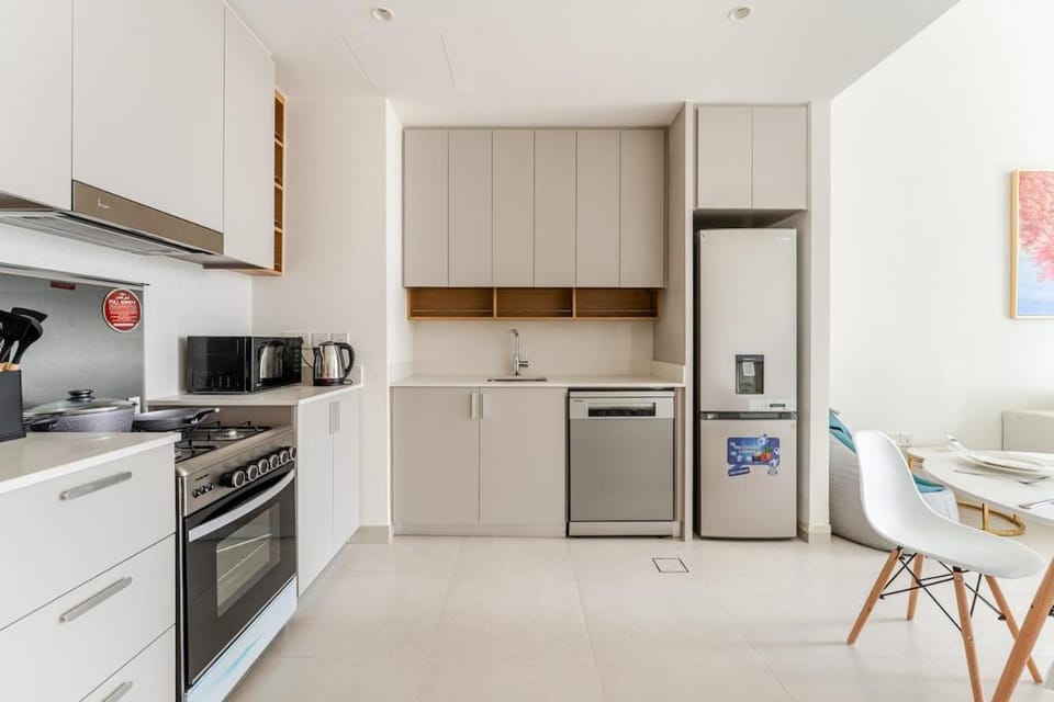 Creek crescent Apartment in Dubai
