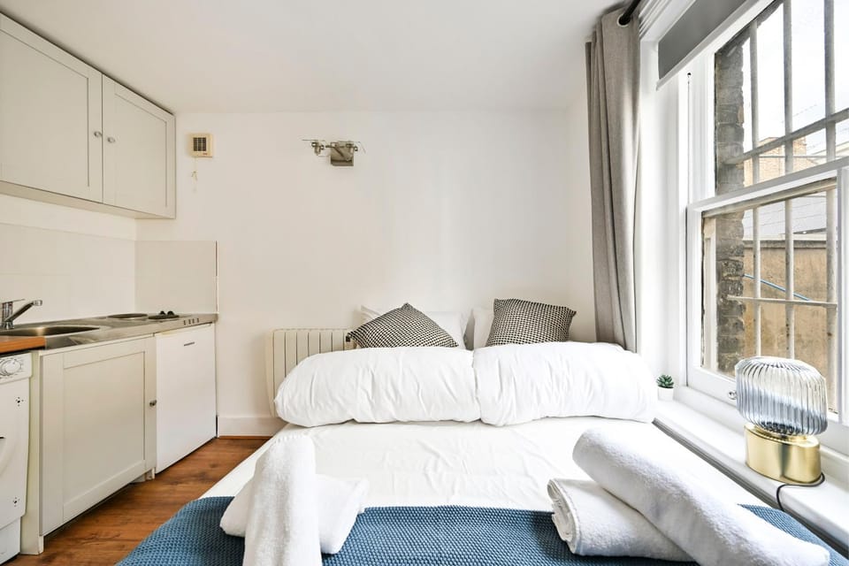 Kitchen or kitchenette, Photo of the whole room