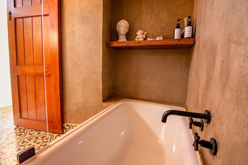 Bathroom, Bath