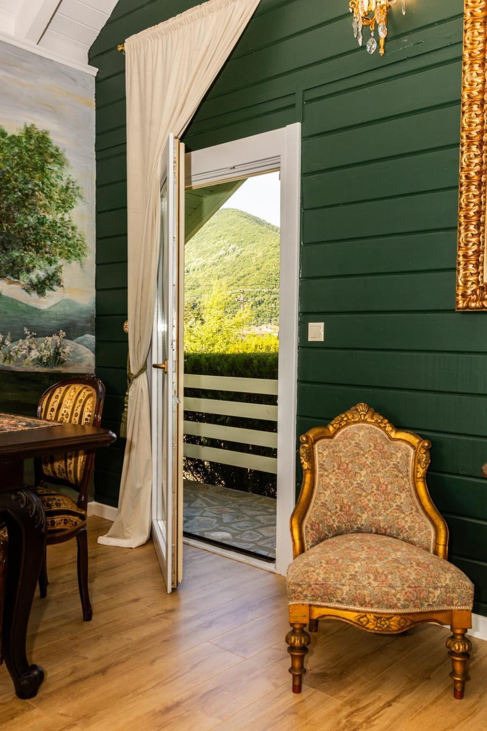 Natural landscape, View (from property/room), Balcony/Terrace, Balcony/Terrace, Living room, Mountain view