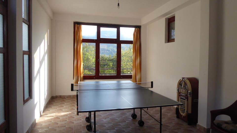Property building, Game Room, Table tennis